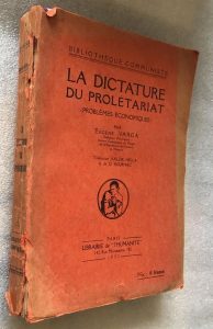 Lire la suite à propos de l’article L’AUTOCRITIQUE DES REVISIONNISTES OU : ENCORE UN EFFORT POUR EN FINIR AVEC LE MARXISME-LENINISME